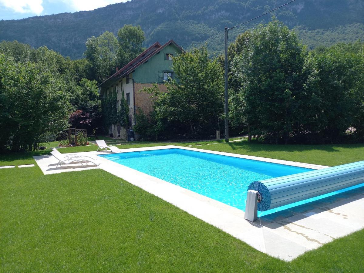 Lepin-le-Lac La Clairiere Du Moulin Bed & Breakfast エクステリア 写真