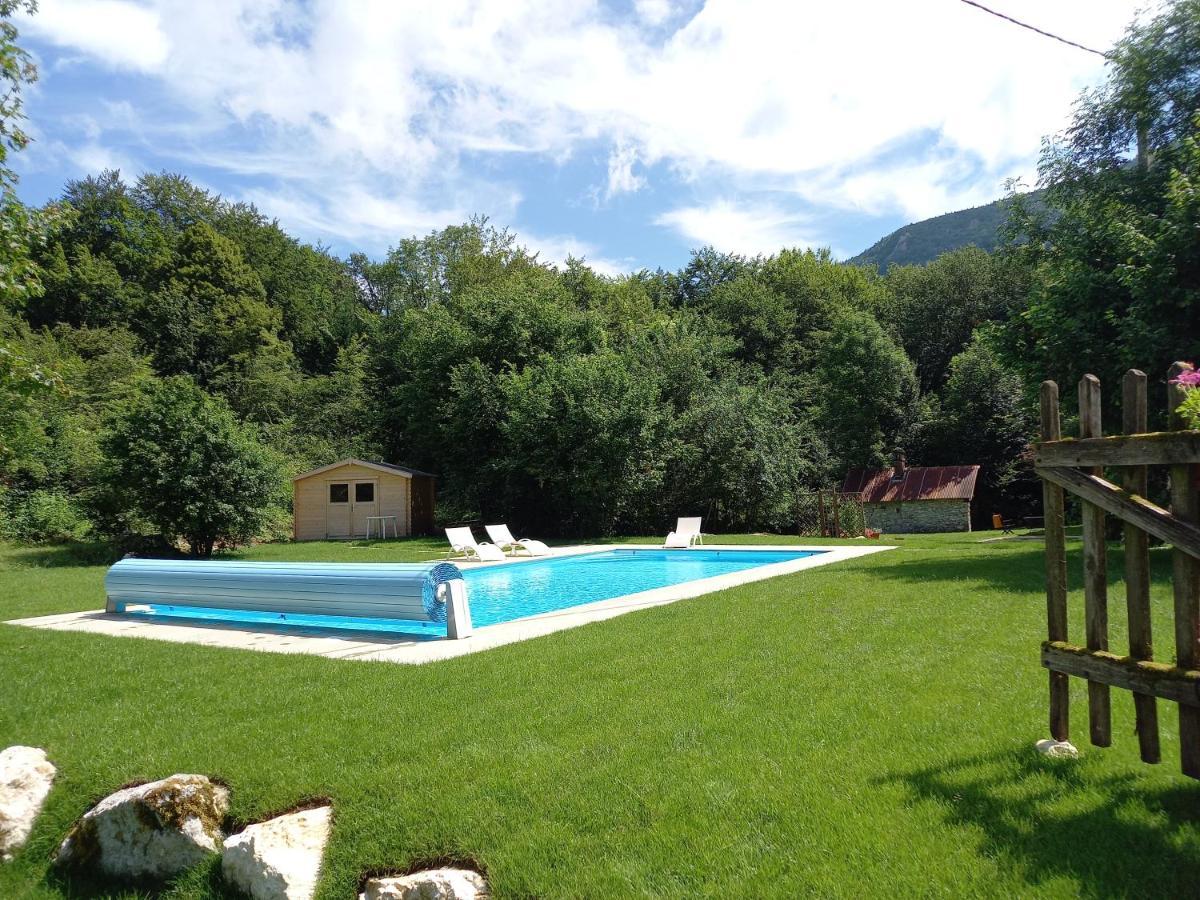 Lepin-le-Lac La Clairiere Du Moulin Bed & Breakfast エクステリア 写真
