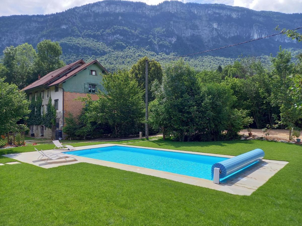 Lepin-le-Lac La Clairiere Du Moulin Bed & Breakfast エクステリア 写真